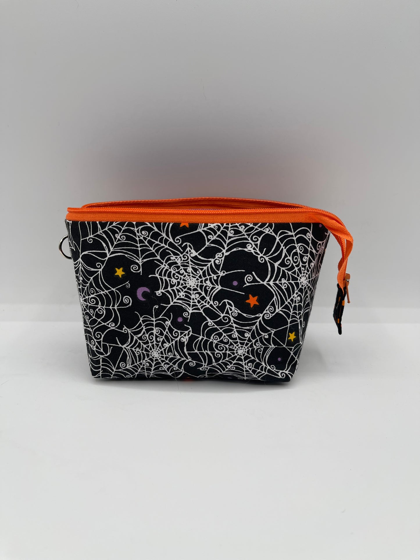 Zipper Bucket Bag - Halloween Spider Webs