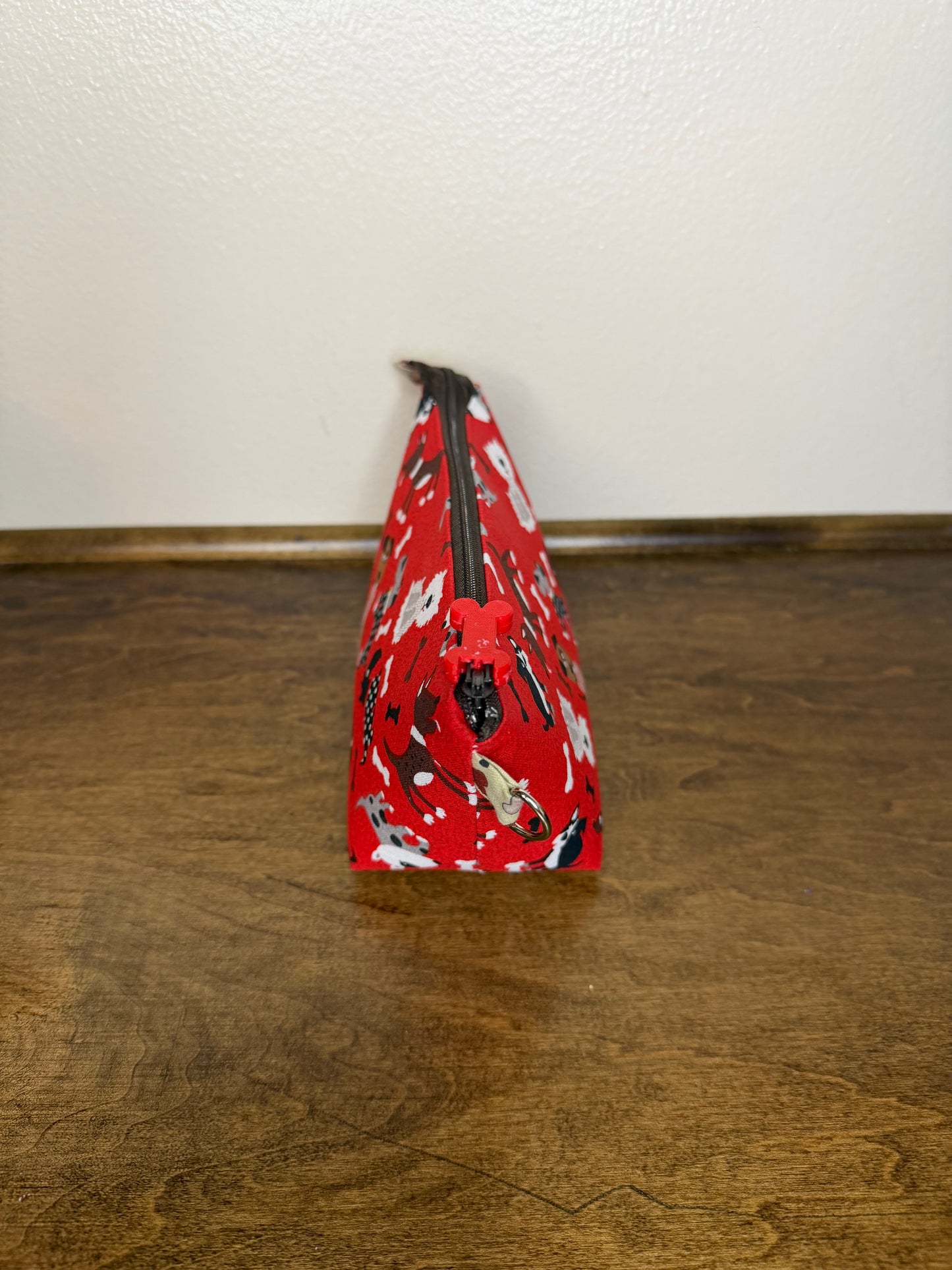 Zipper Bucket Bag - Dogs on Red