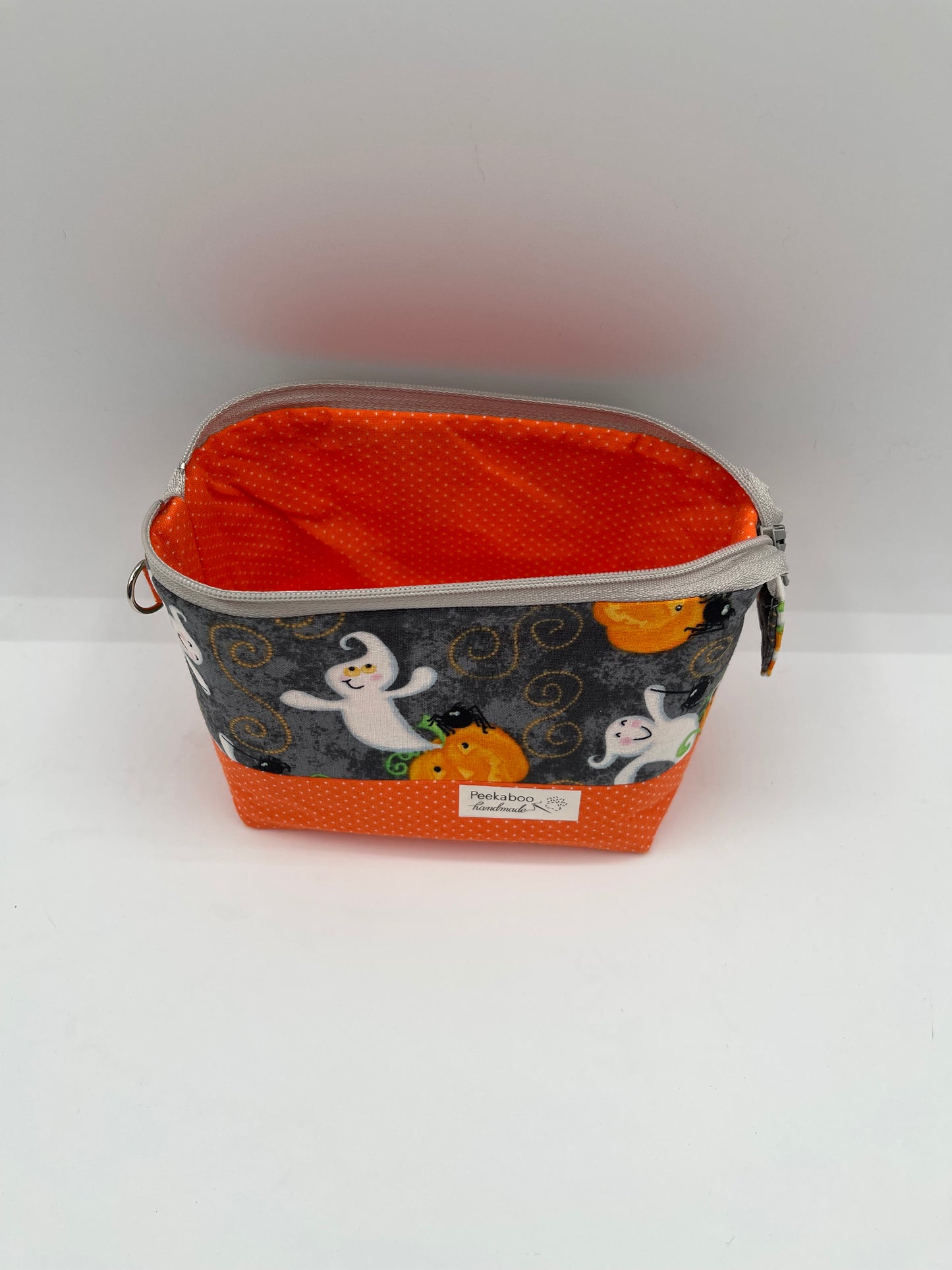 Zipper Bucket Bag - Halloween Ghosts