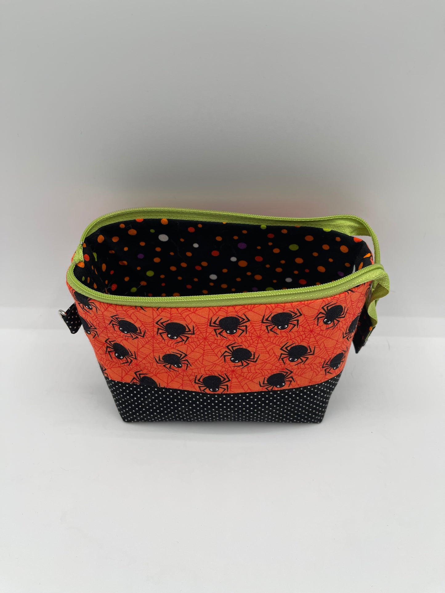 Zipper Bucket Bag - Halloween Bats
