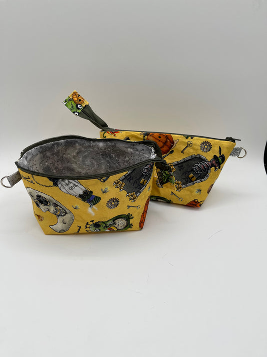 Zipper Bucket Bag - Steampunk Monsters