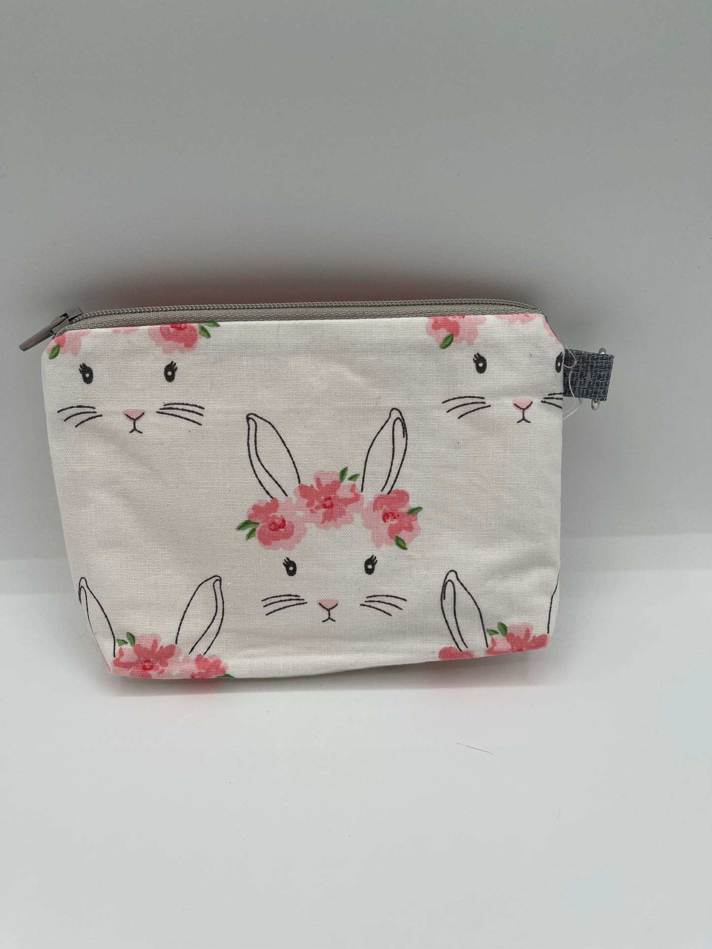 Flat Zipper Bag - Bunny Faces with Flowers