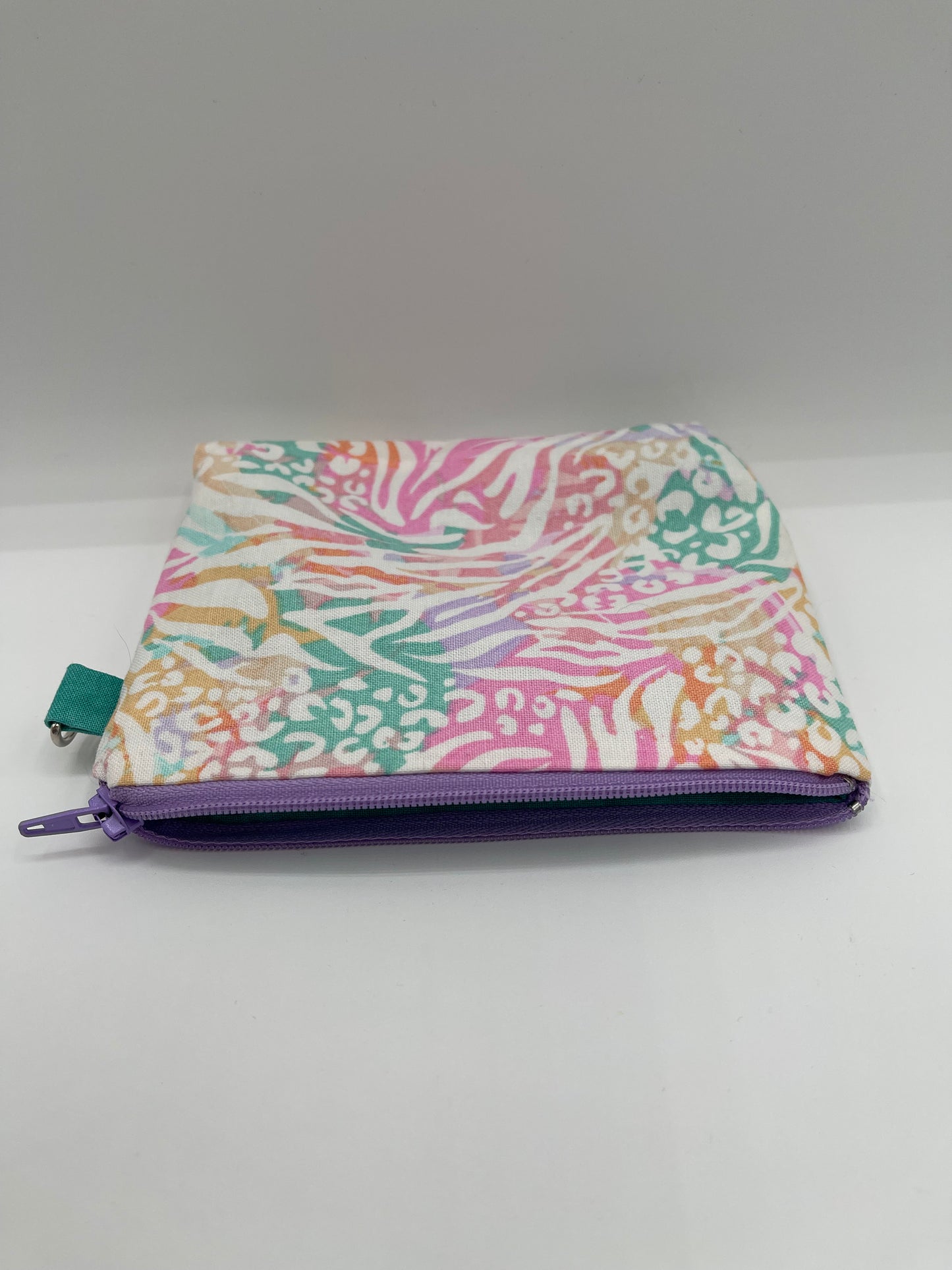 Flat Zipper Bag - Pastel Lines and Shapes