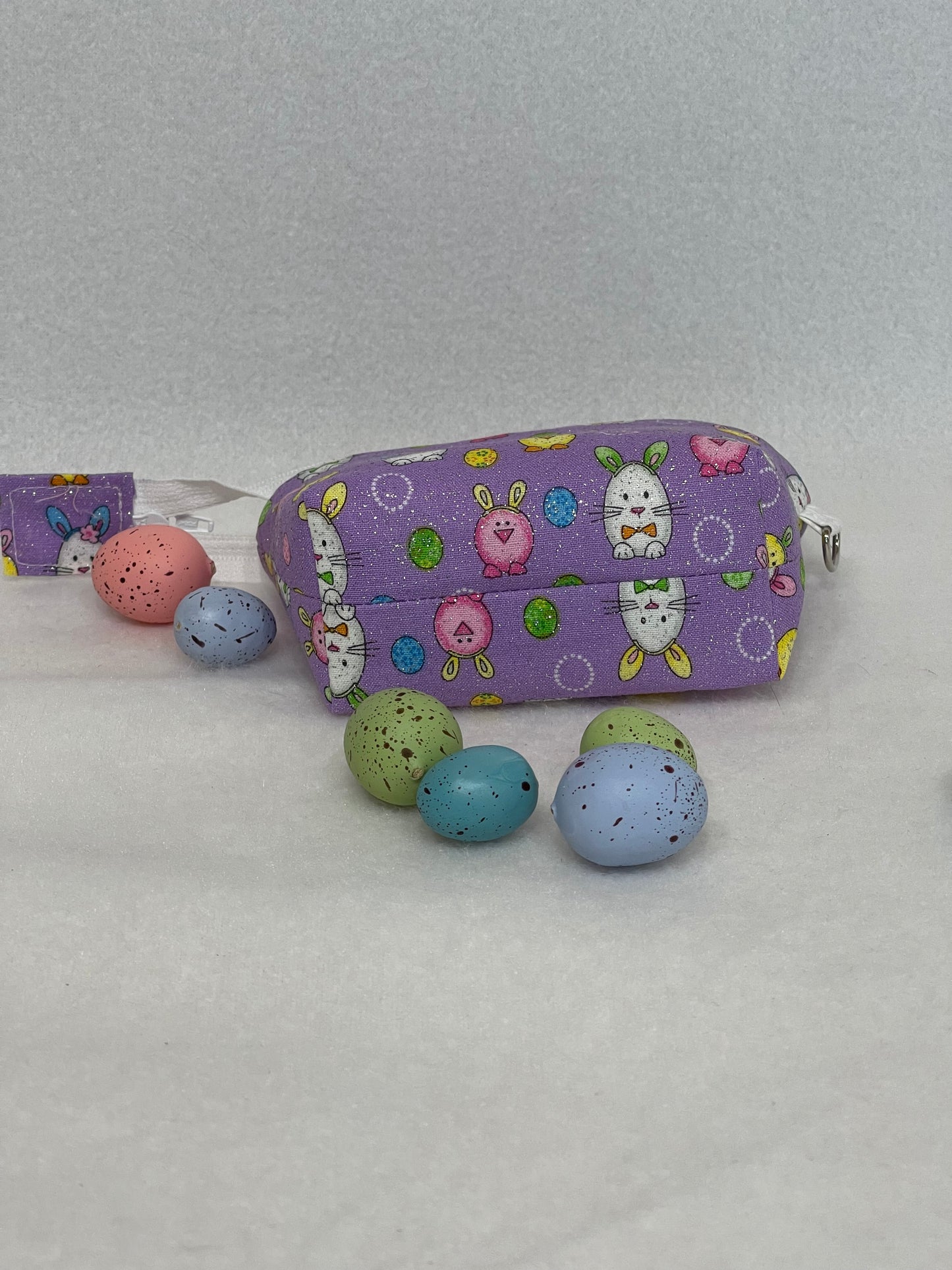 Zipper Bucket Bag - Glittery Easter Bunny Eggs