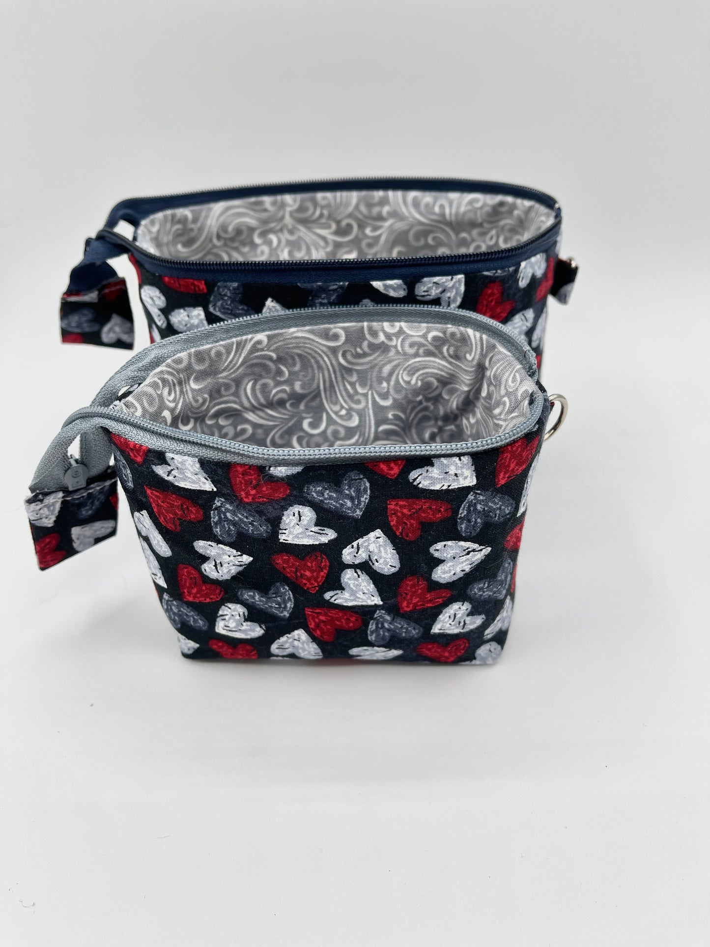 Zipper Bucket Bag - Red and Gray Hearts on Black