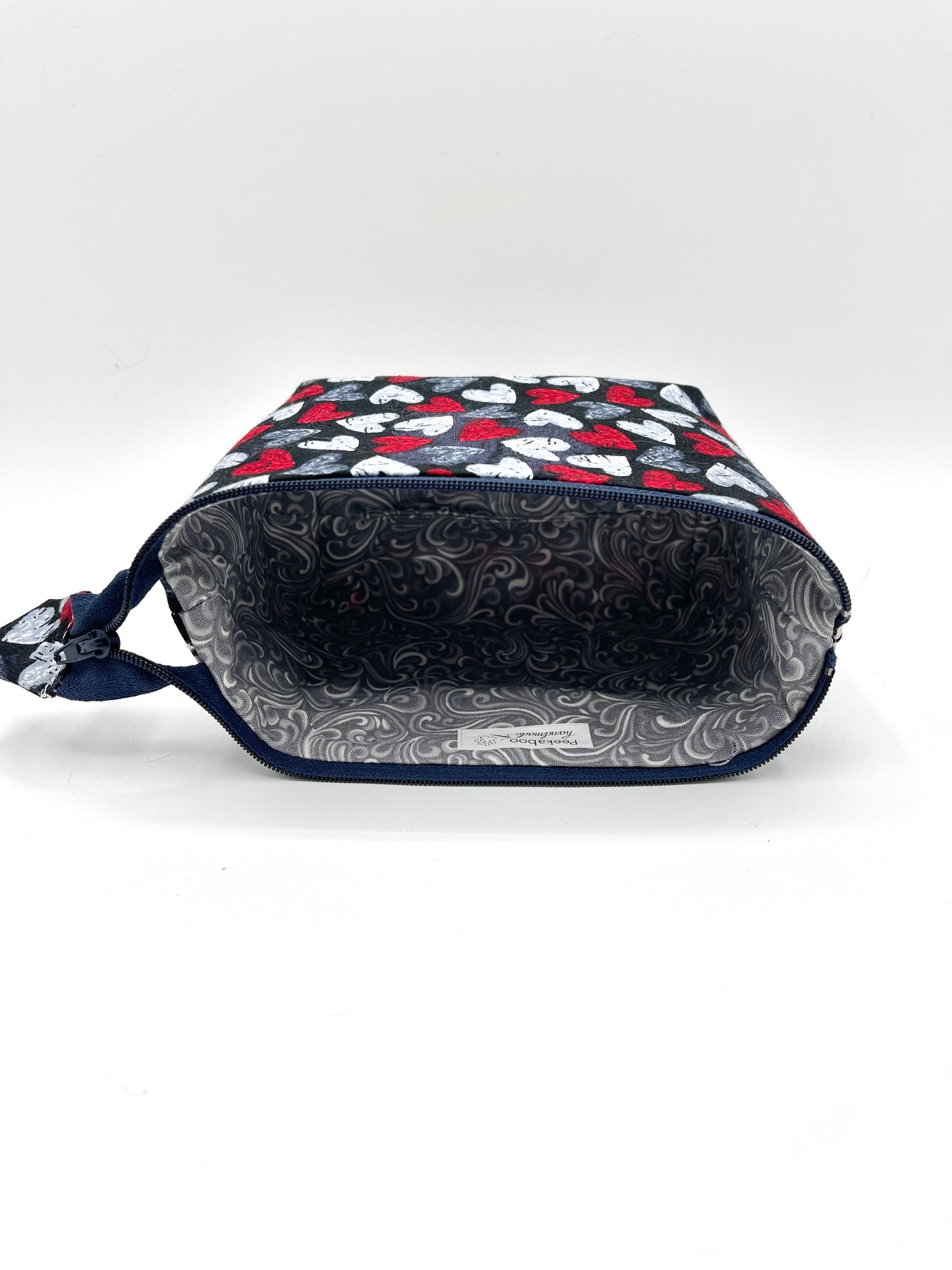 Zipper Bucket Bag - Red and Gray Hearts on Black