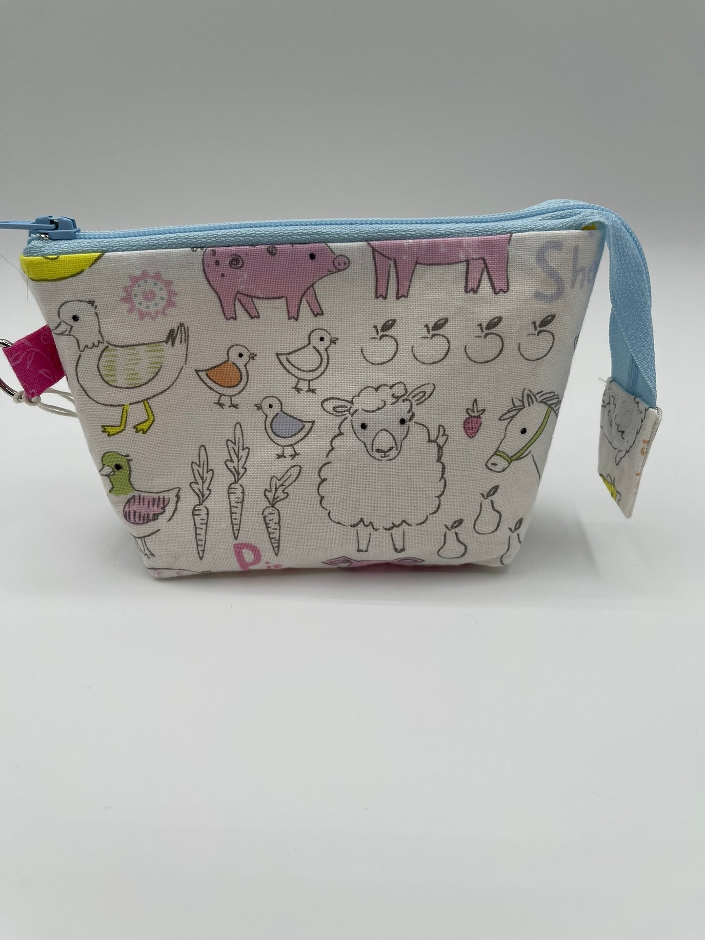 Zipper Bucket Bag - Barnyard Pastels