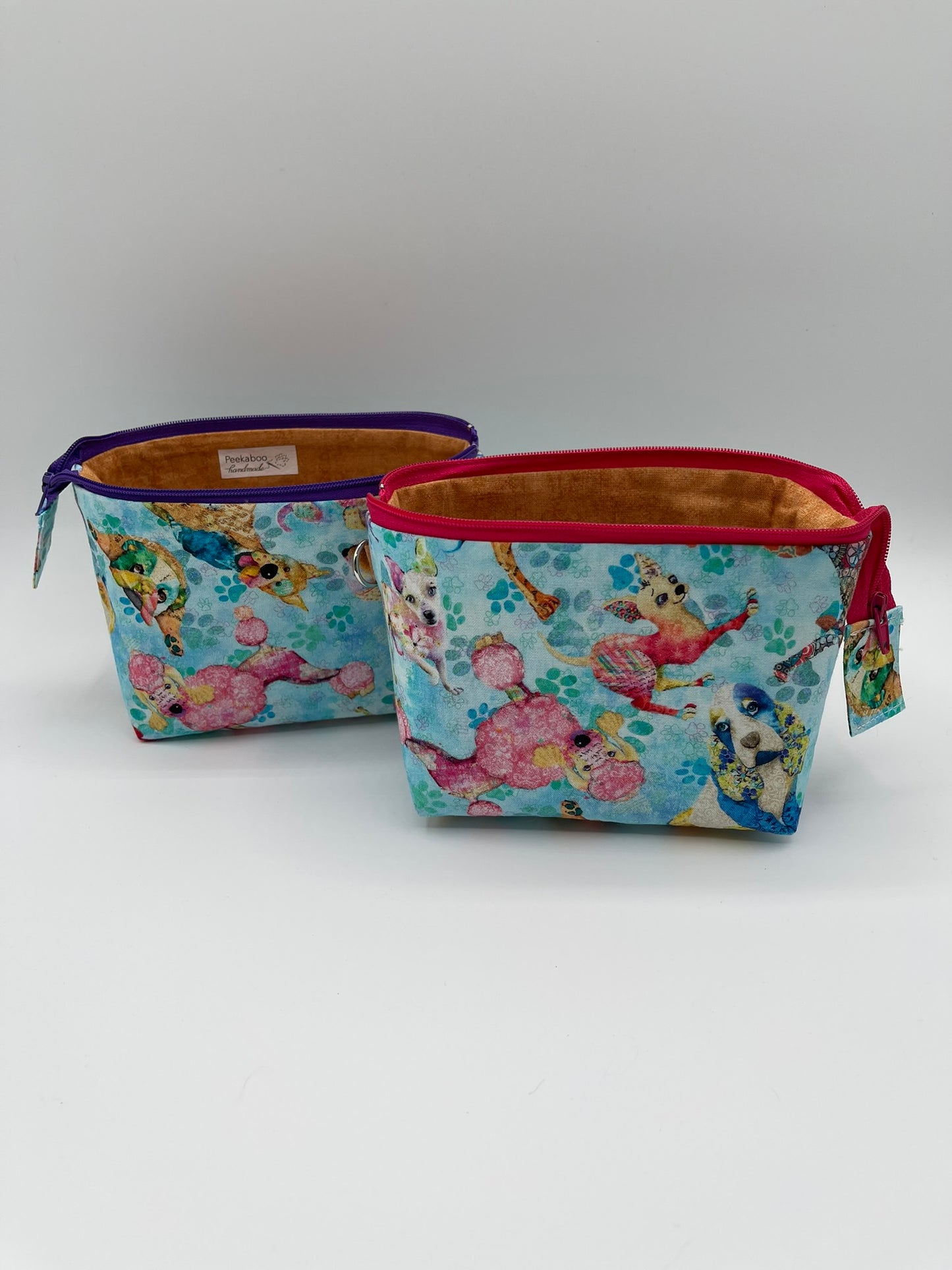 Zipper Bucket Bag - Grunge Dogs on Blue