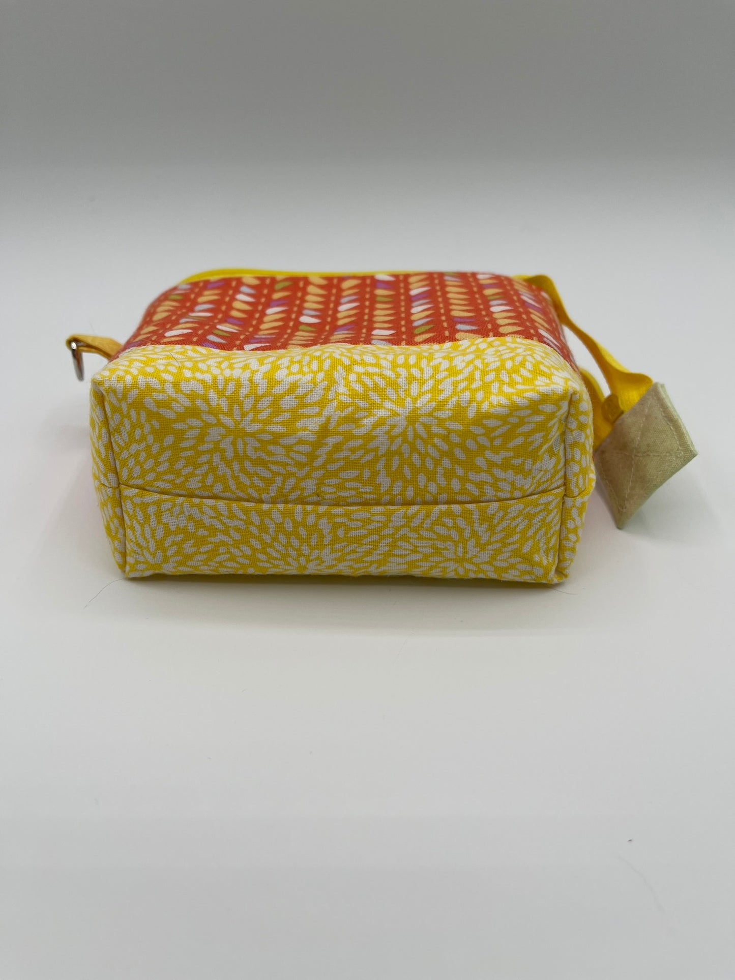 Zipper Bucket Bag - Half Circles on Orange