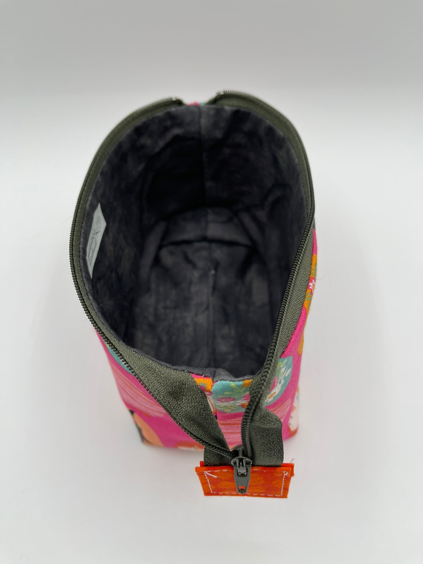 Zipper Bucket Bag - Halloween Cat Circles