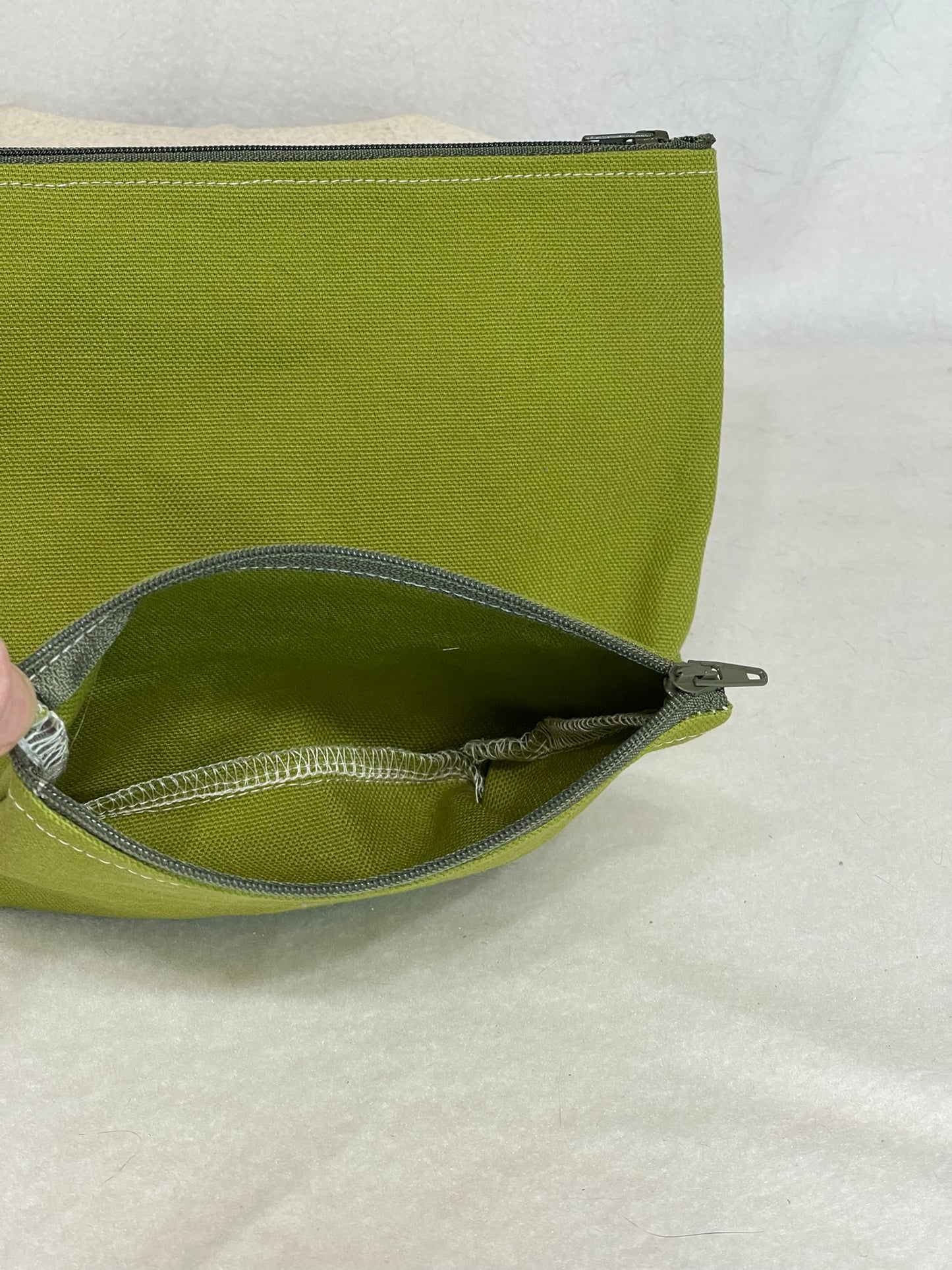Utility Zipper Bag - Olive