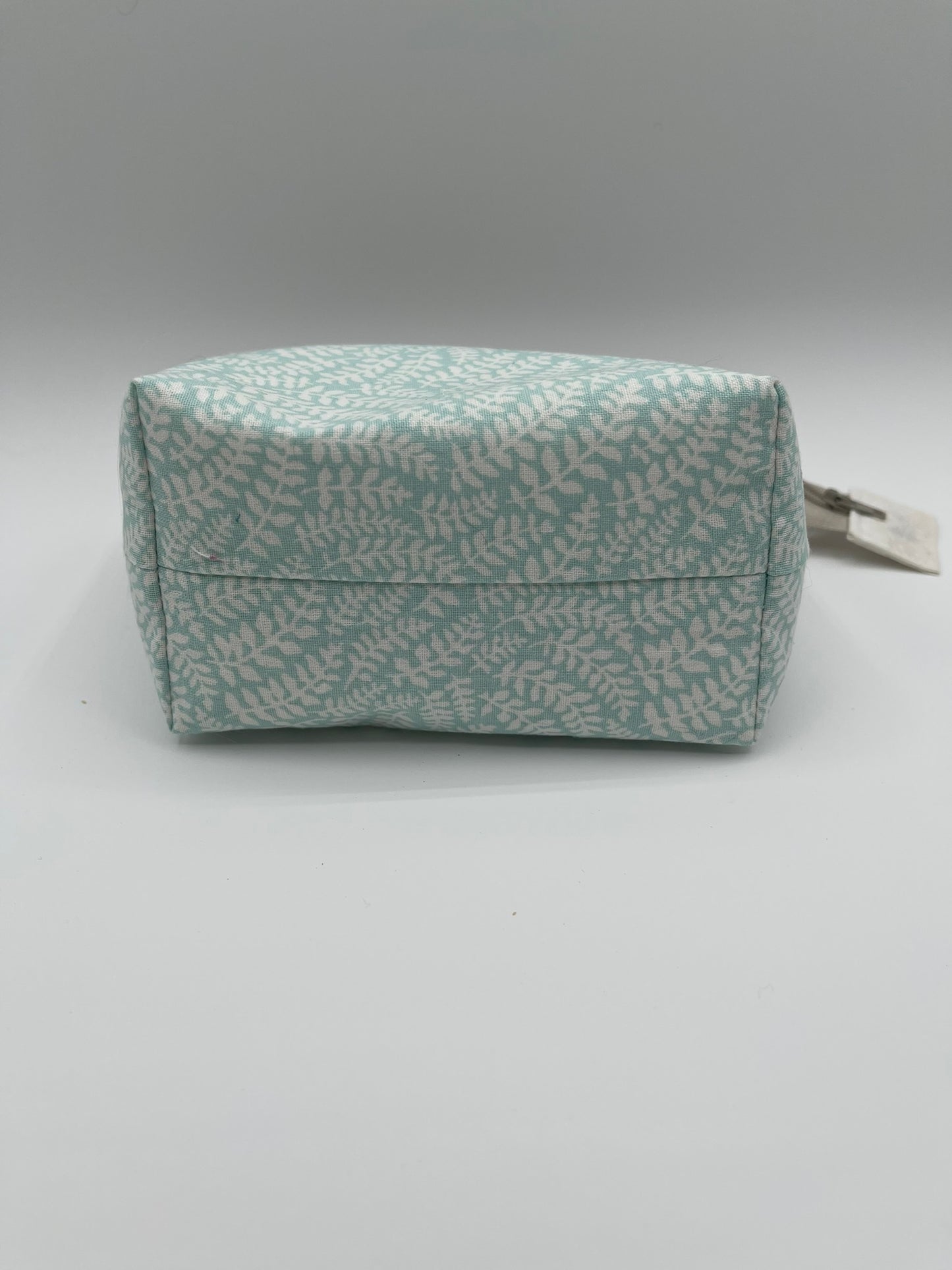 Zipper Bucket Bag - Pale Teal Ferns