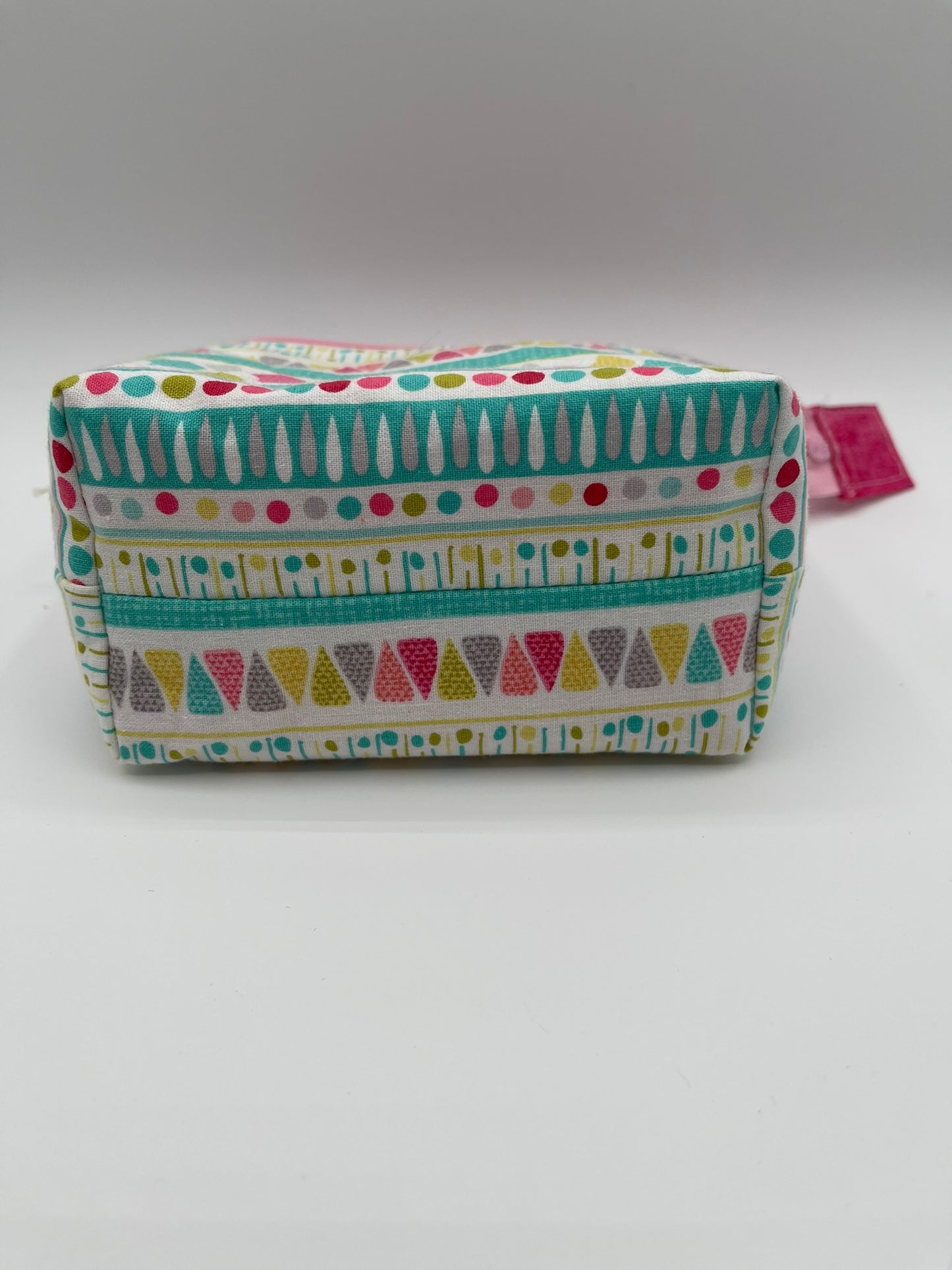 Zipper Bucket Bag - Pink and Teal Shapes