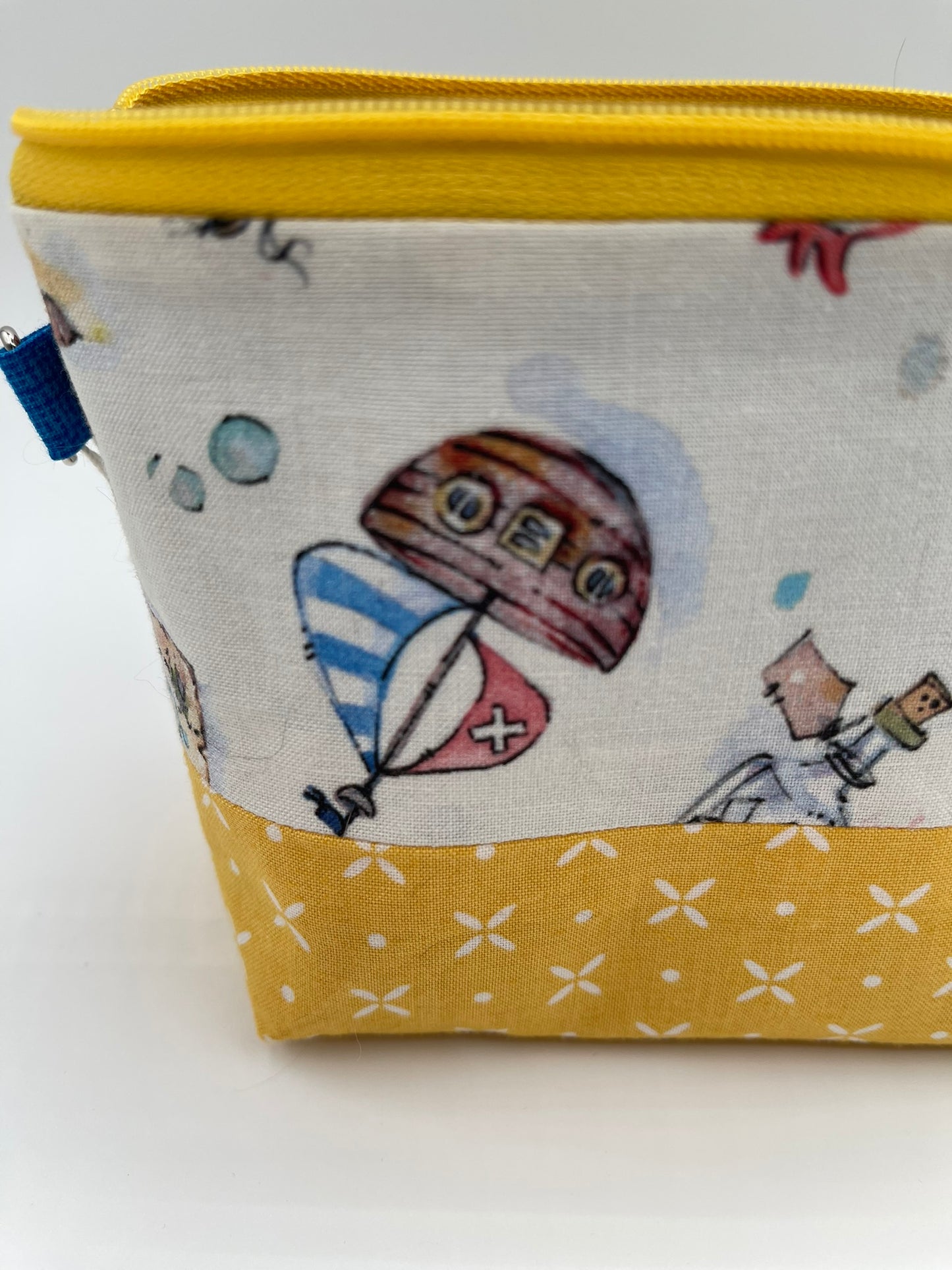 Zipper Bucket Bag - Pirates and Sealife