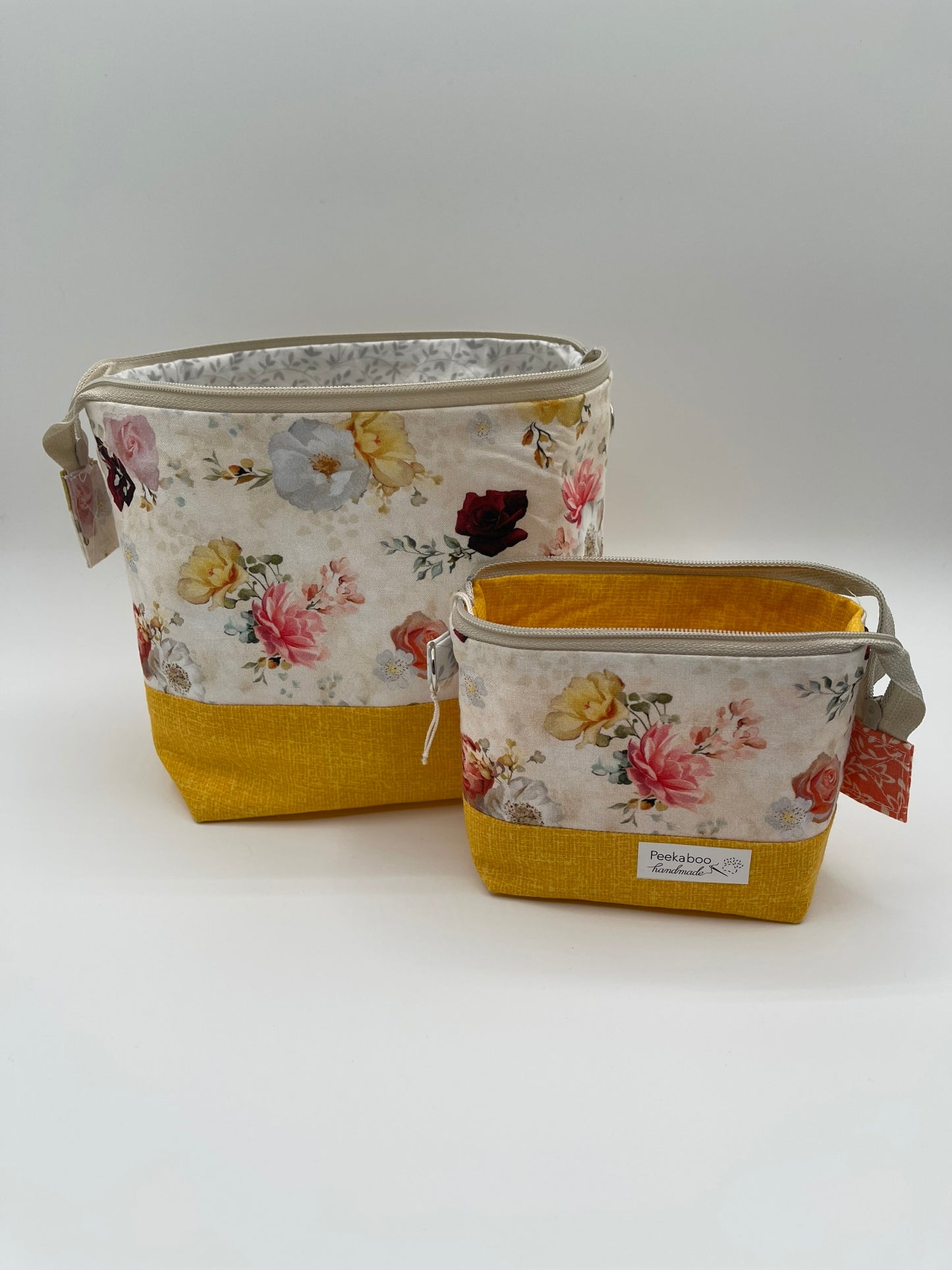 Zipper Bucket Bag - Roses