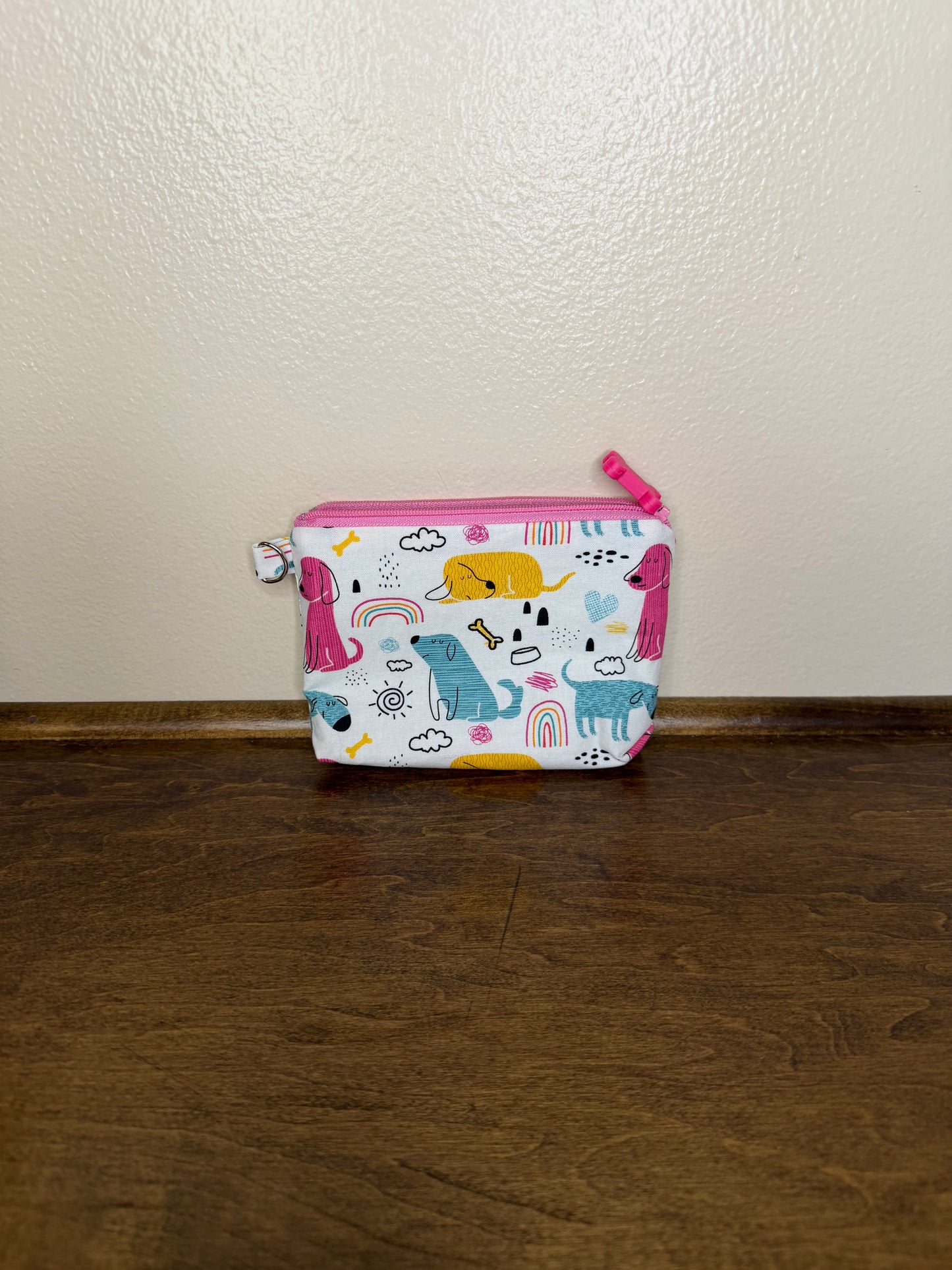 Flat Zipper Bag - Striped Dogs