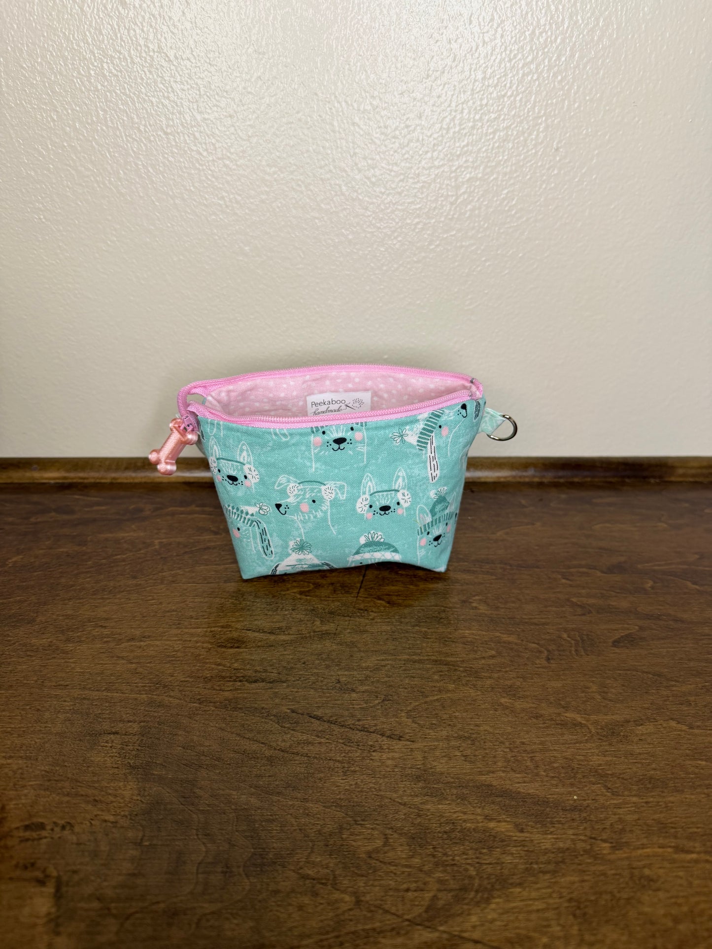 Zipper Bucket Bag - Woof Sniff Ruff