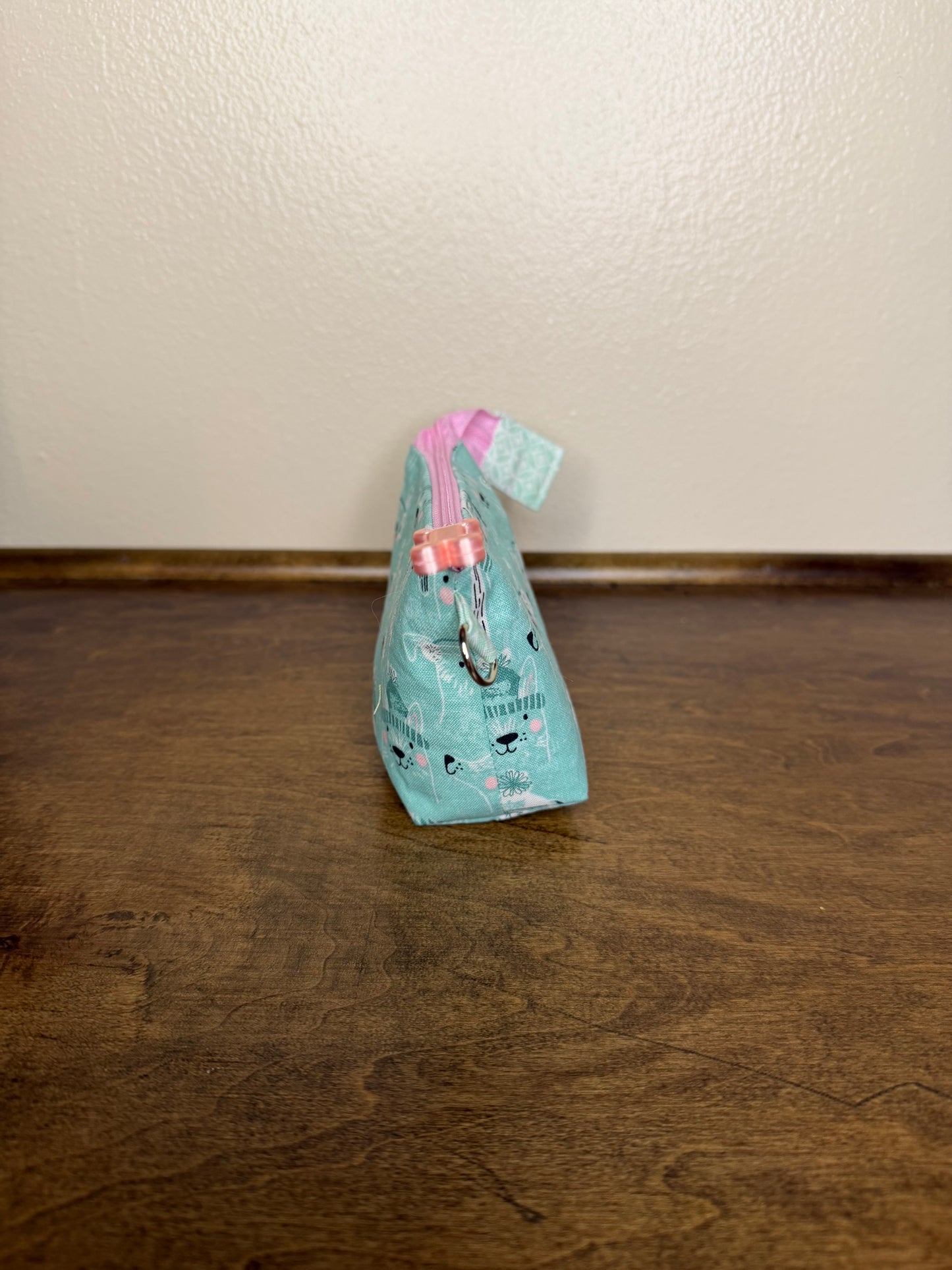 Zipper Bucket Bag - Woof Sniff Ruff