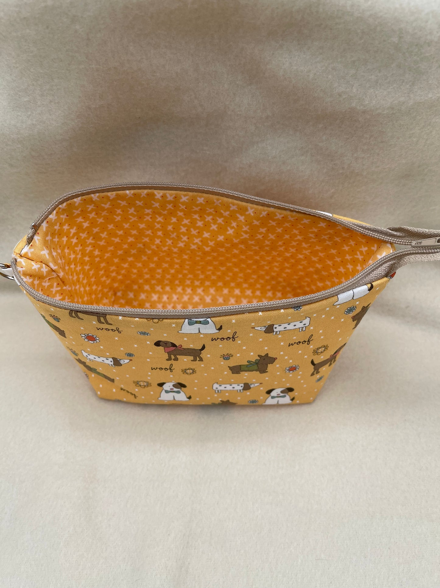 Zipper Bucket Bag - Tiny Dogs Yellow