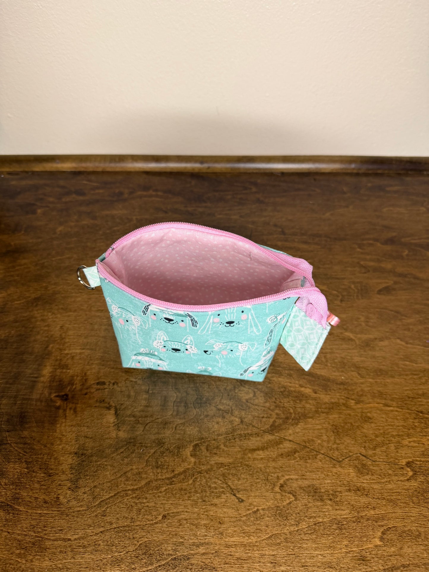 Zipper Bucket Bag - Woof Sniff Ruff