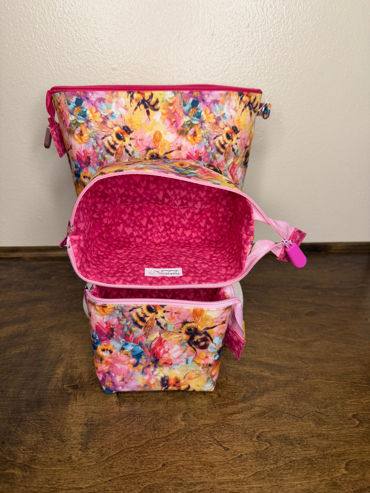Zipper Bucket Bag - Colorful Bees