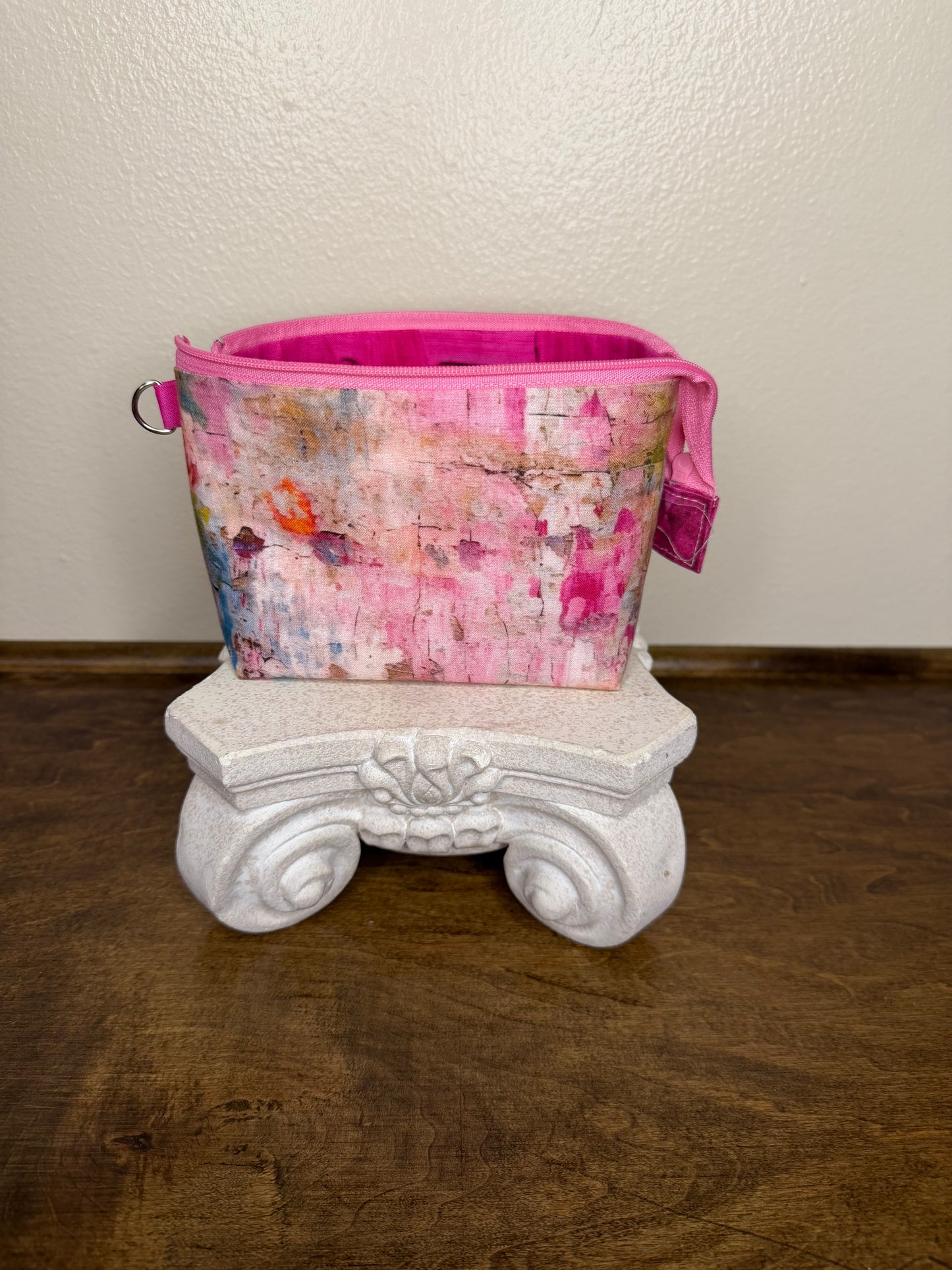 Zipper Bucket Bag - Pink Grunge