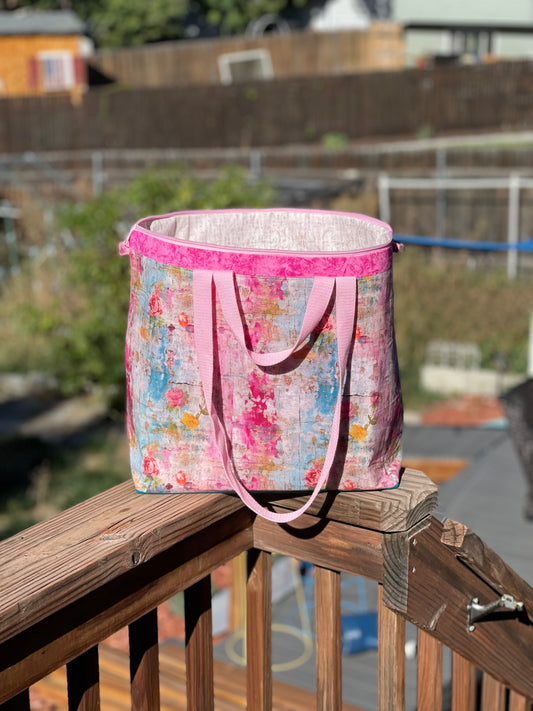 Designer Zipper Tote - Pink Grunge