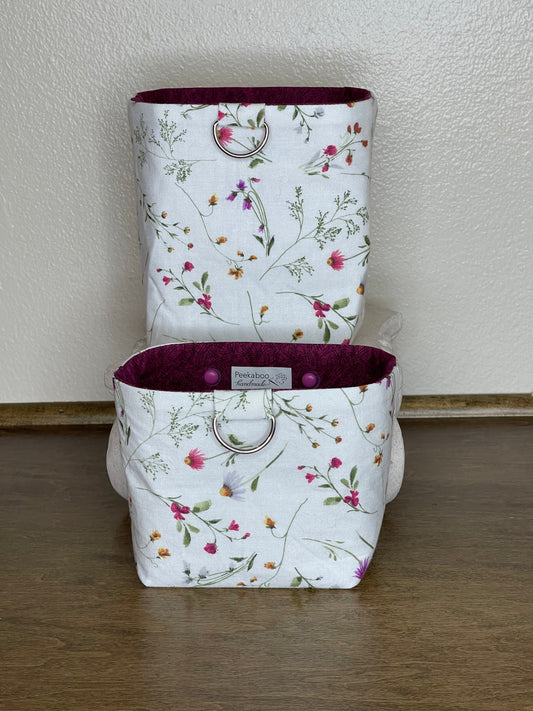 Car Vent Bag - Delicate Flowers on White