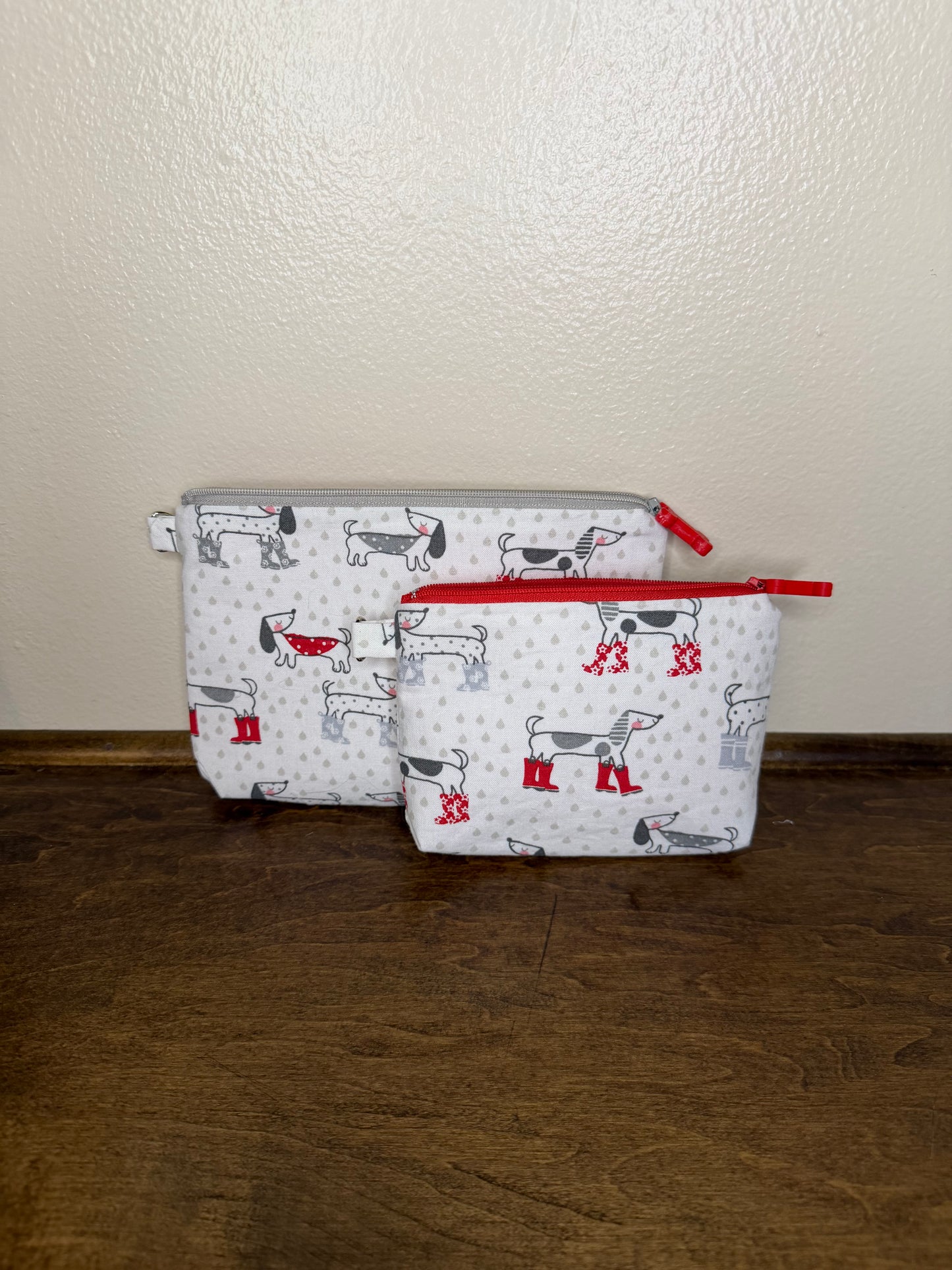 Flat Zipper Bag - Rainy Dachshunds