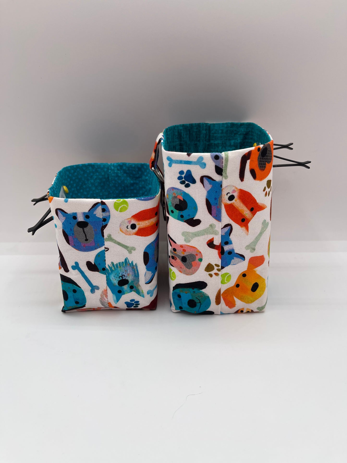 Car Vent Bag - Tossed Dog Faces