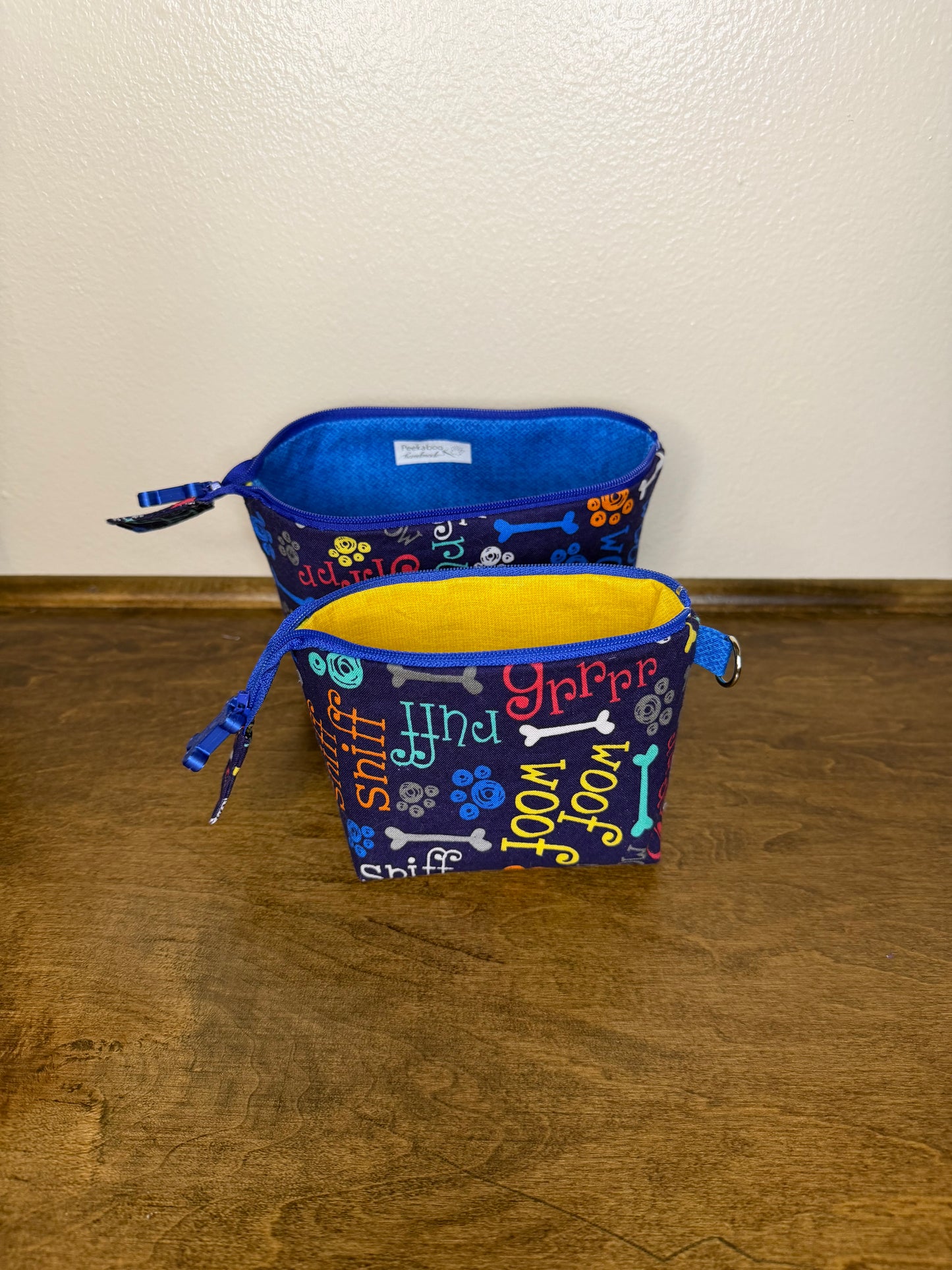 Zipper Bucket Bag - Woof Sniff Ruff