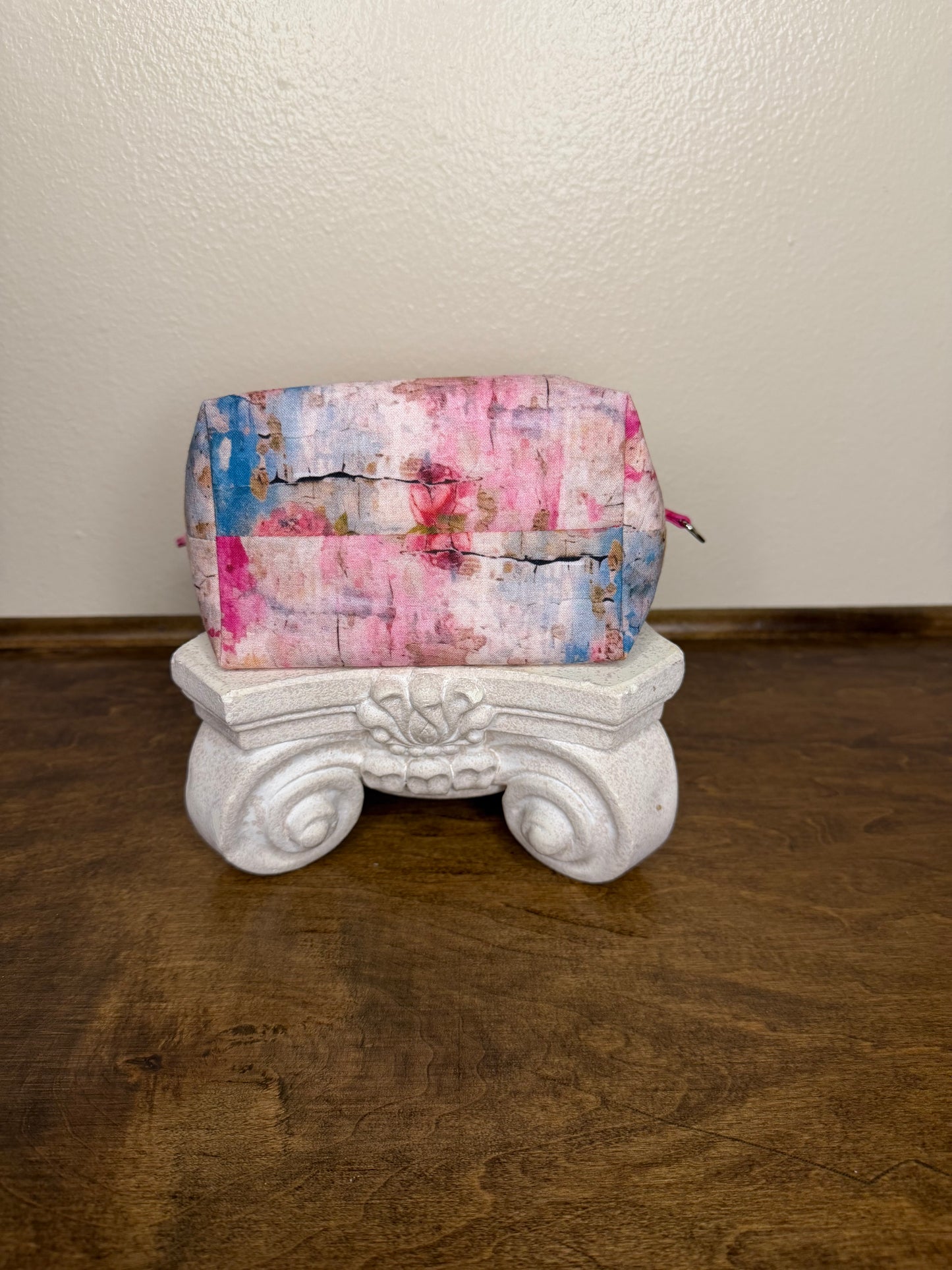 Zipper Bucket Bag - Pink Grunge