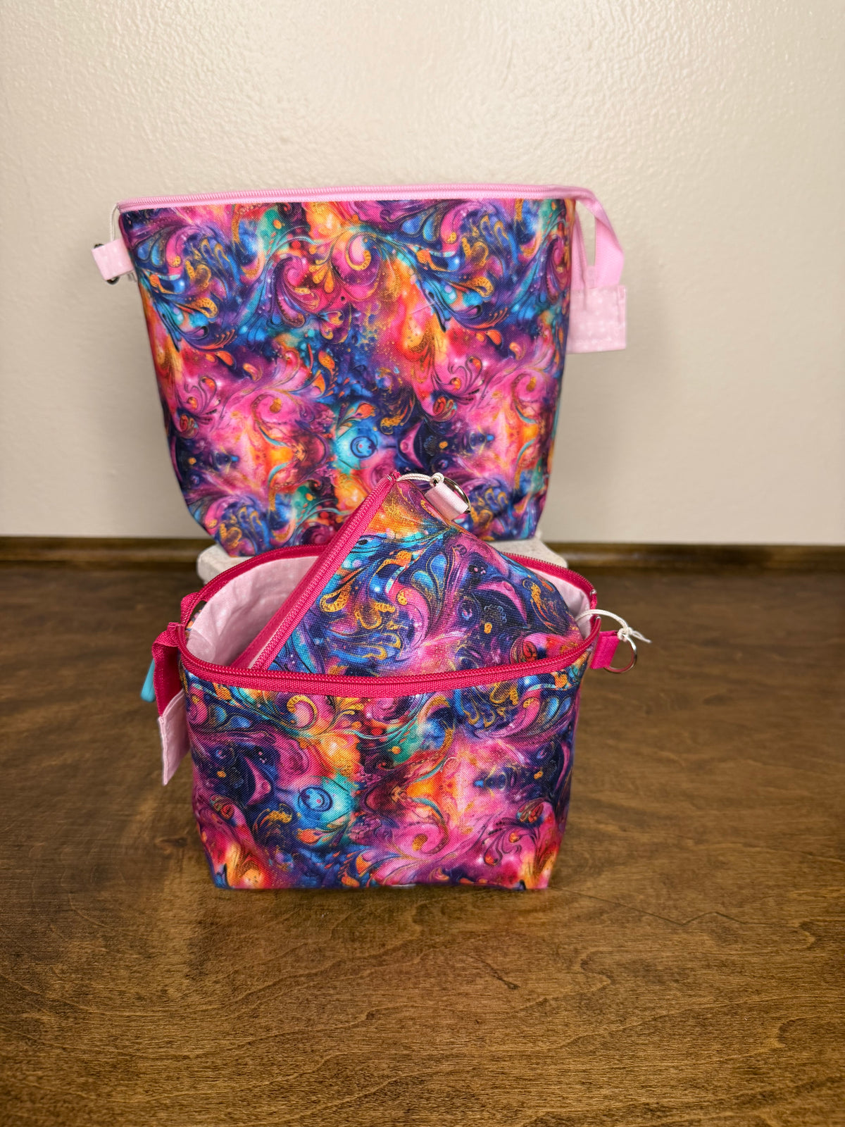 Zipper Bucket Bag - Pink/Violet Abstract