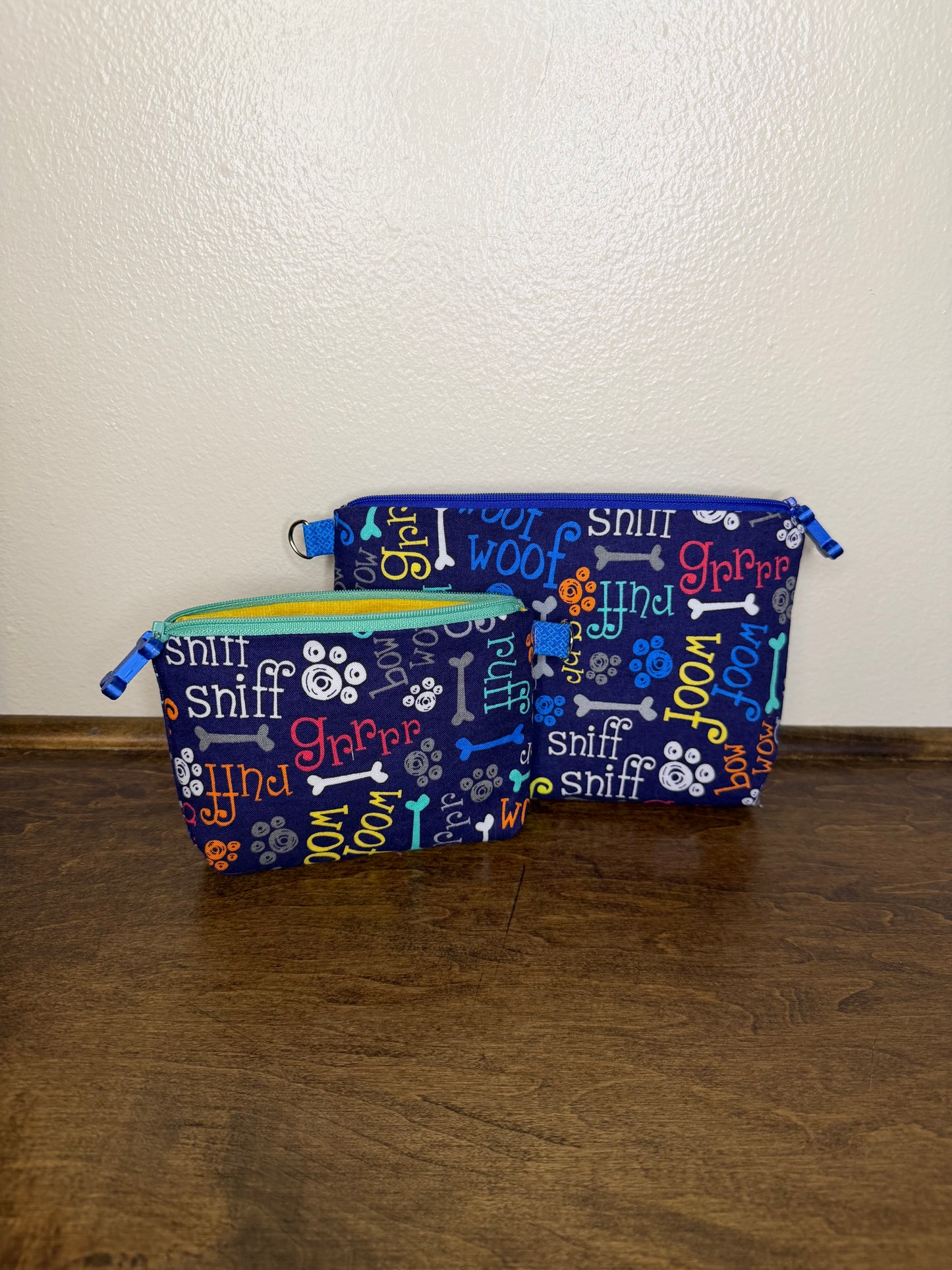 Flat Zipper Bag - Woof Sniff Ruff