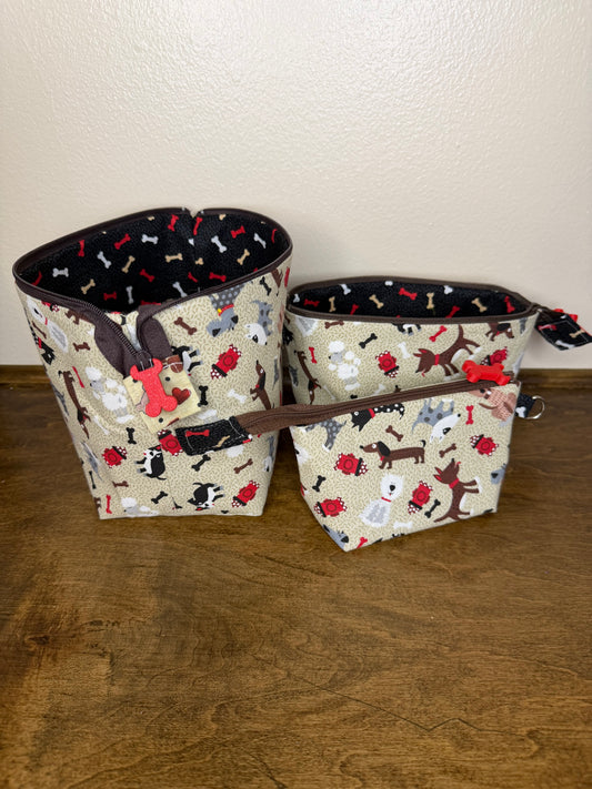 Zipper Bucket Bag - Dogs on Tan