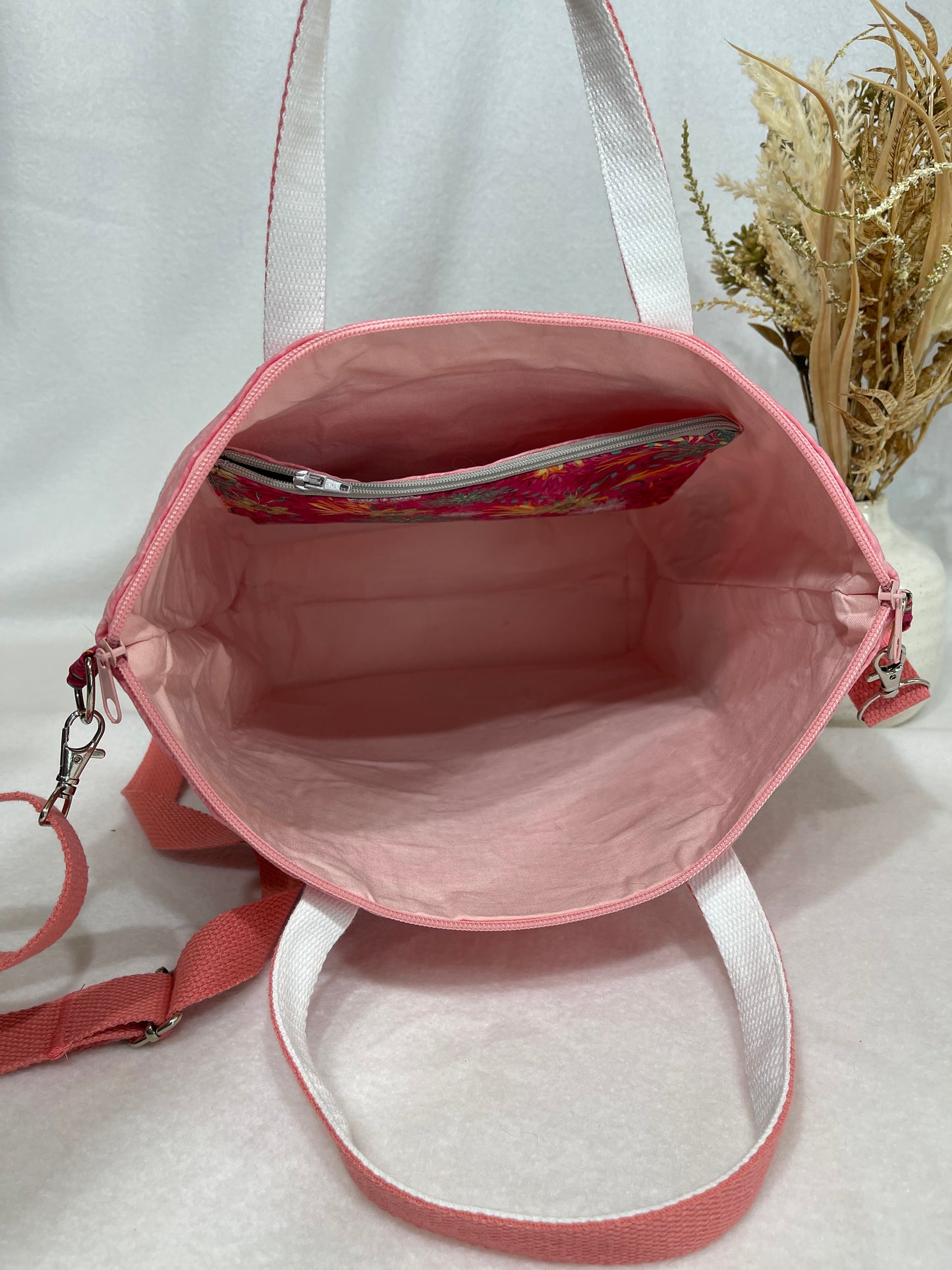 Mary Jane Tote - Magenta Floral