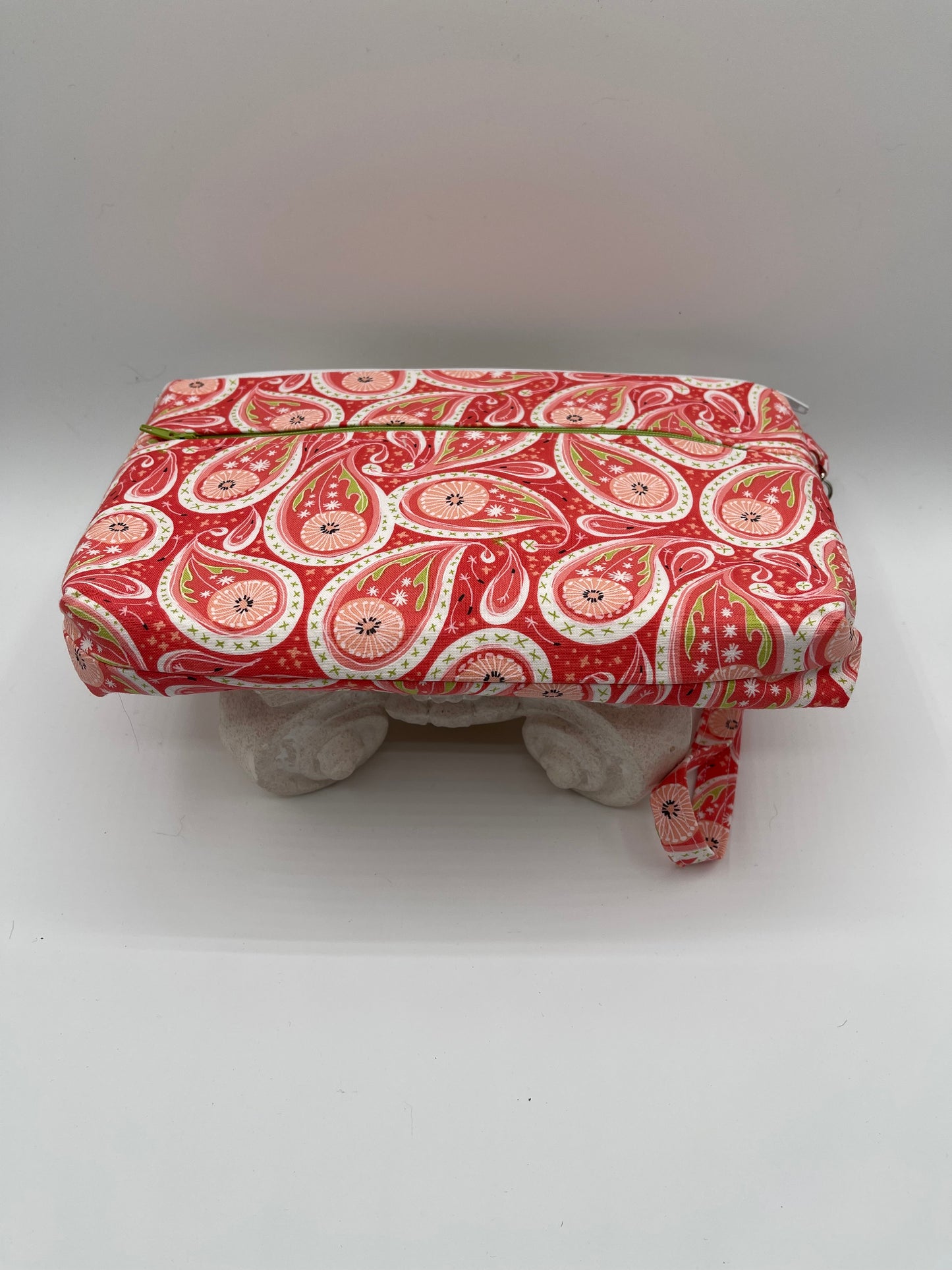 Clutchie - Coral Paisley with Lime Green