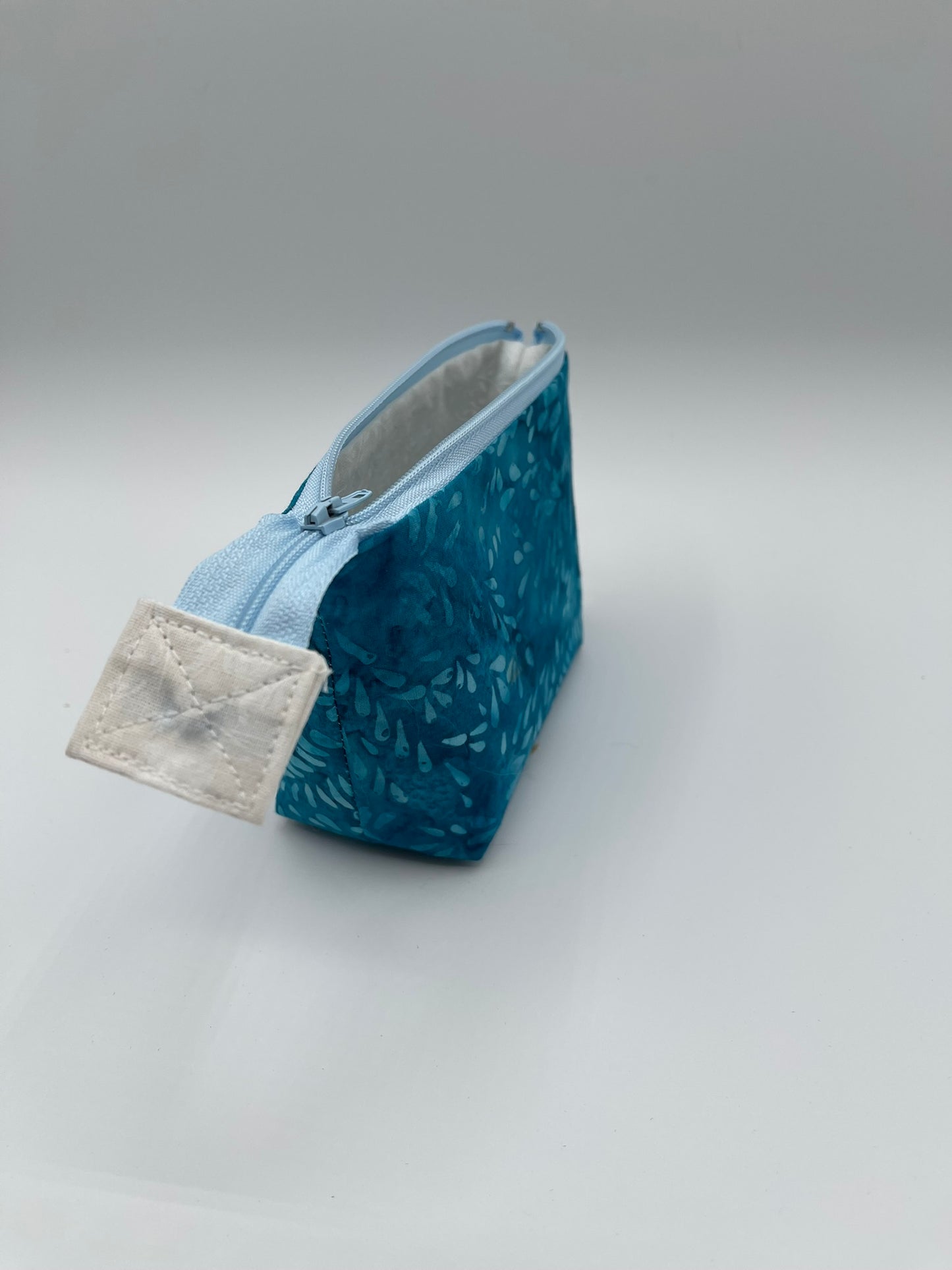 Zipper Bucket Bag - Blue Batik